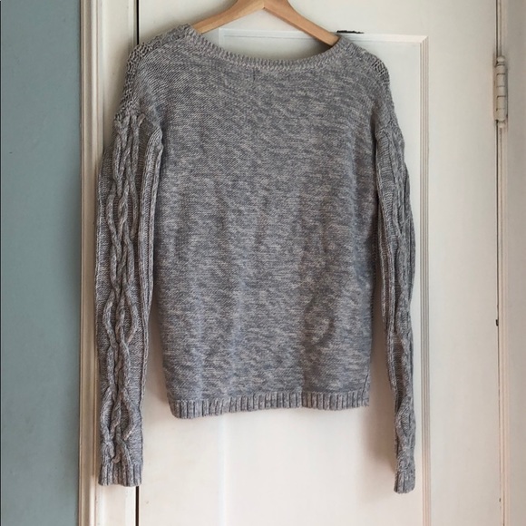 Old Navy - cable knit sweater, light gray, size M - Picture 3 of 4